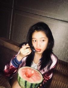 网红写真吃瓜图片高清,高清镜头下的时尚与趣味